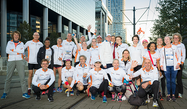 Lopers en buddy's uit heel het land NN Marathon Rotterdam 2021