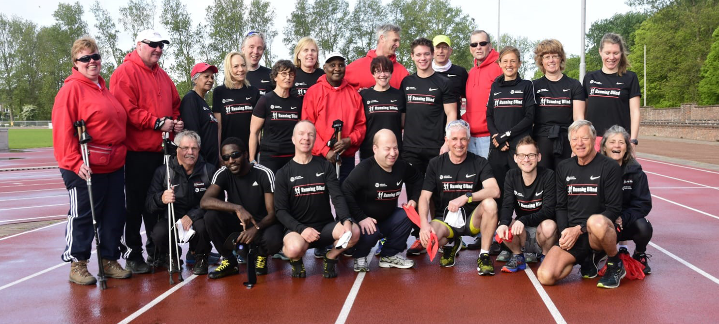 Foto met regiogroep Den Haag bij Haag Atletiek